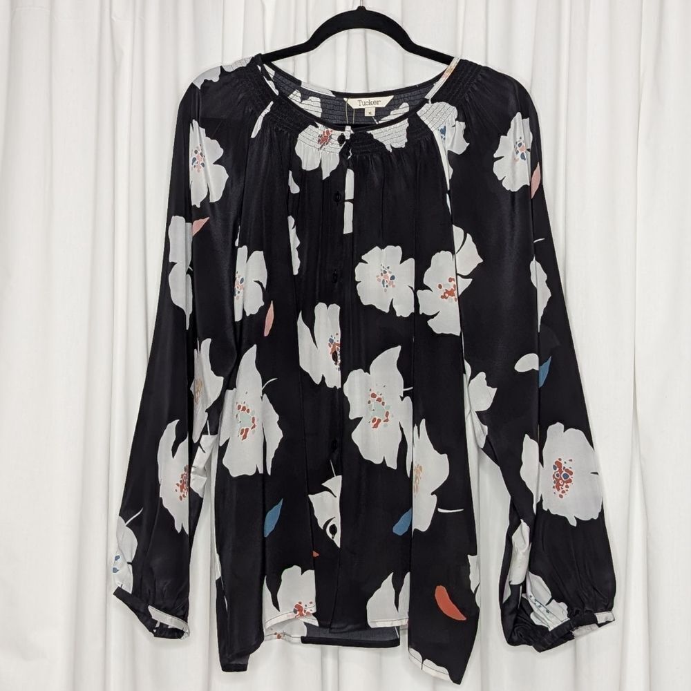 Tucker NYC Clara Blouse Black Poppies in Silk Crepe de Chine Floral Top